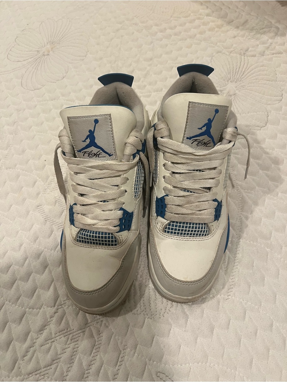 Jordan 4 Retro
Military Blue (2006)
Size US Men 9.5